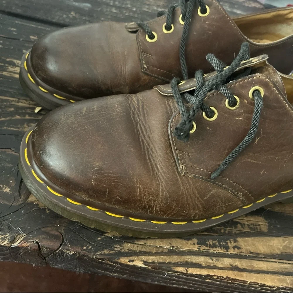 Vintage Doc Dr Martens 1561 Made in England 4 Eyelet Oxford Brown Leather Shoes